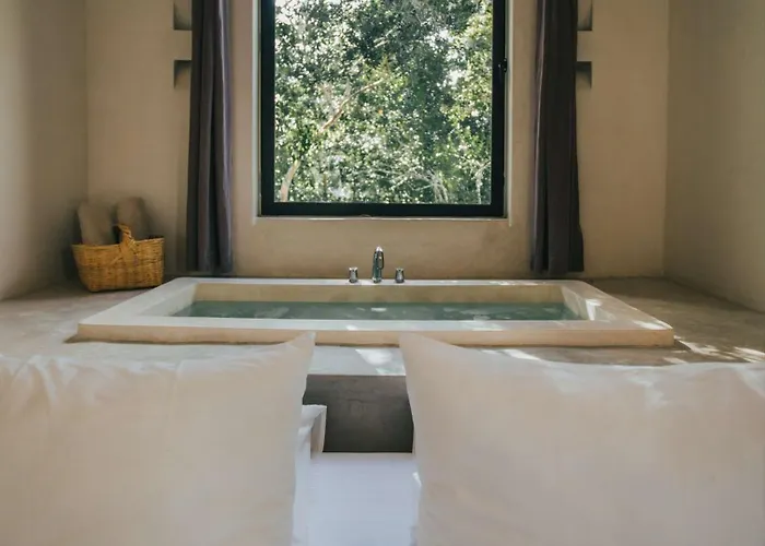 Yum Kaax Boutique Hotel 4*