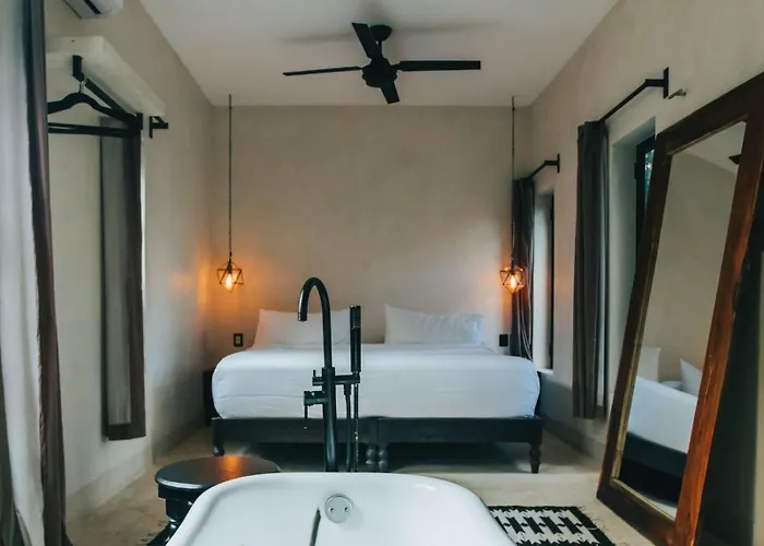 Yum Kaax Boutique 4*